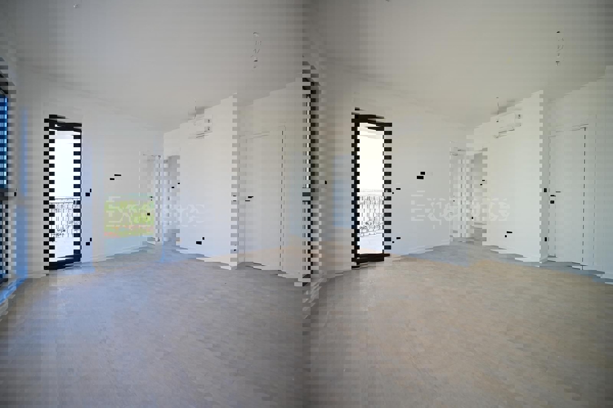 ISTRIA, Umago - appartamento in un nuovo edificio con garage, 3. piano, ASCENSORE