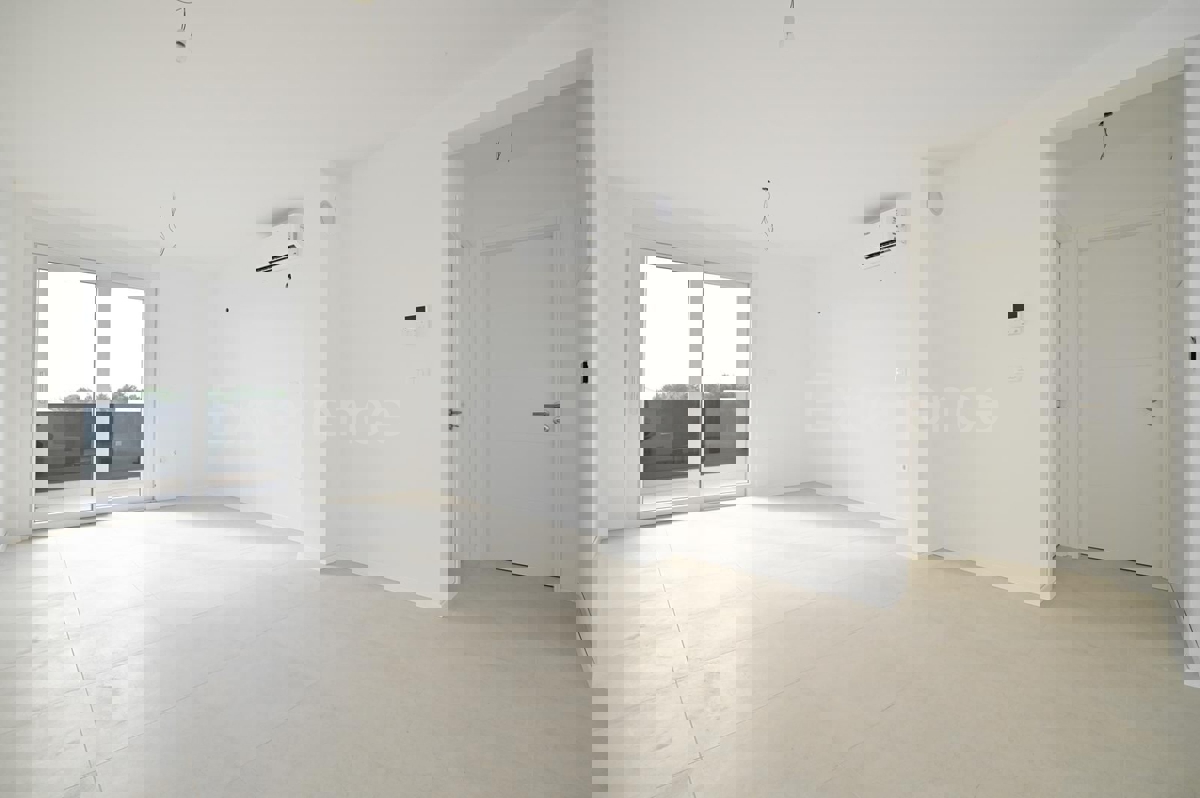 Vabriga - appartamento in un nuovo edificio, 2. piano, ASCENSORE!