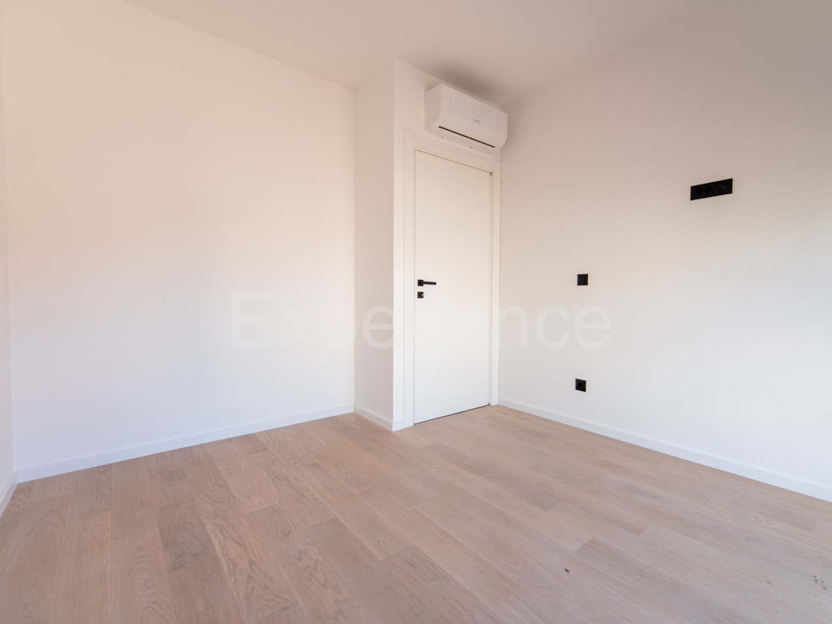 ISTRIA, Umago - appartamento in un nuovo edificio, 3. piano, ASCENSORE!