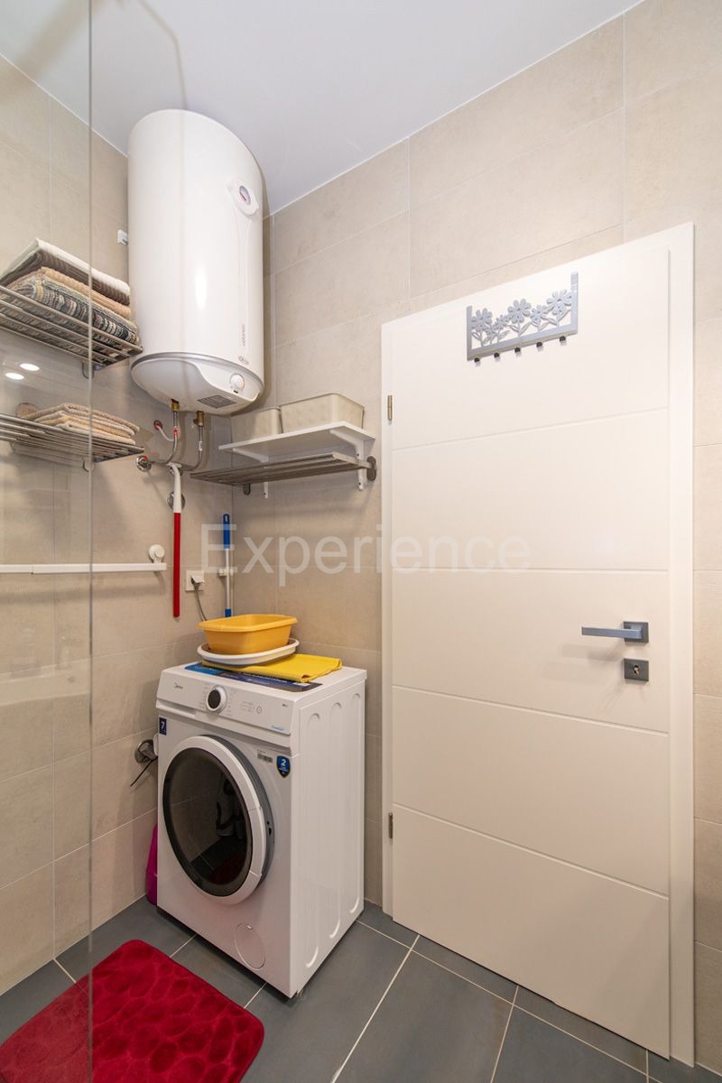 Appartamento 40 m² in vendita con vista mare e ascensore