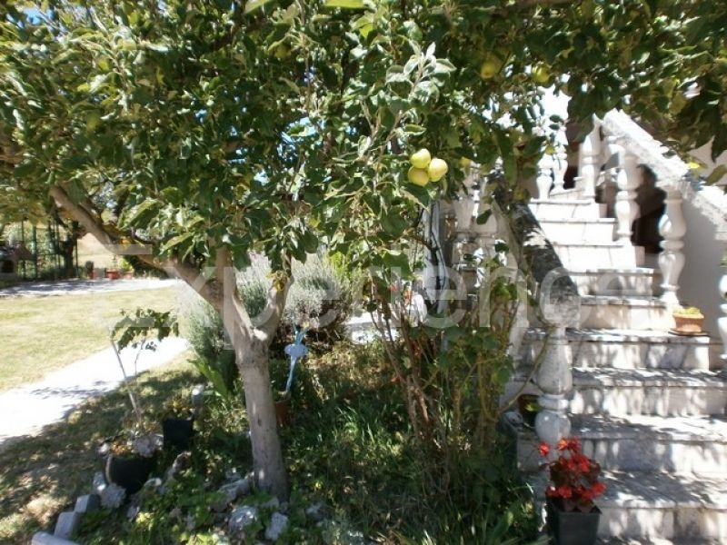 Vižinada, casa con 5 appartamenti, vista Motovun, zona tranquilla