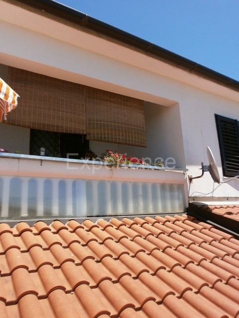 Vižinada, casa con 5 appartamenti, vista Motovun, zona tranquilla