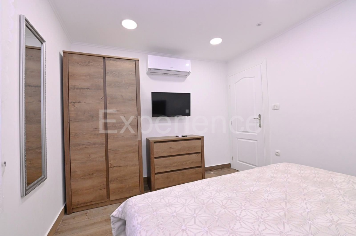 Nelle vicinanze di Parenzo - casa in pietra ristrutturata con piscina