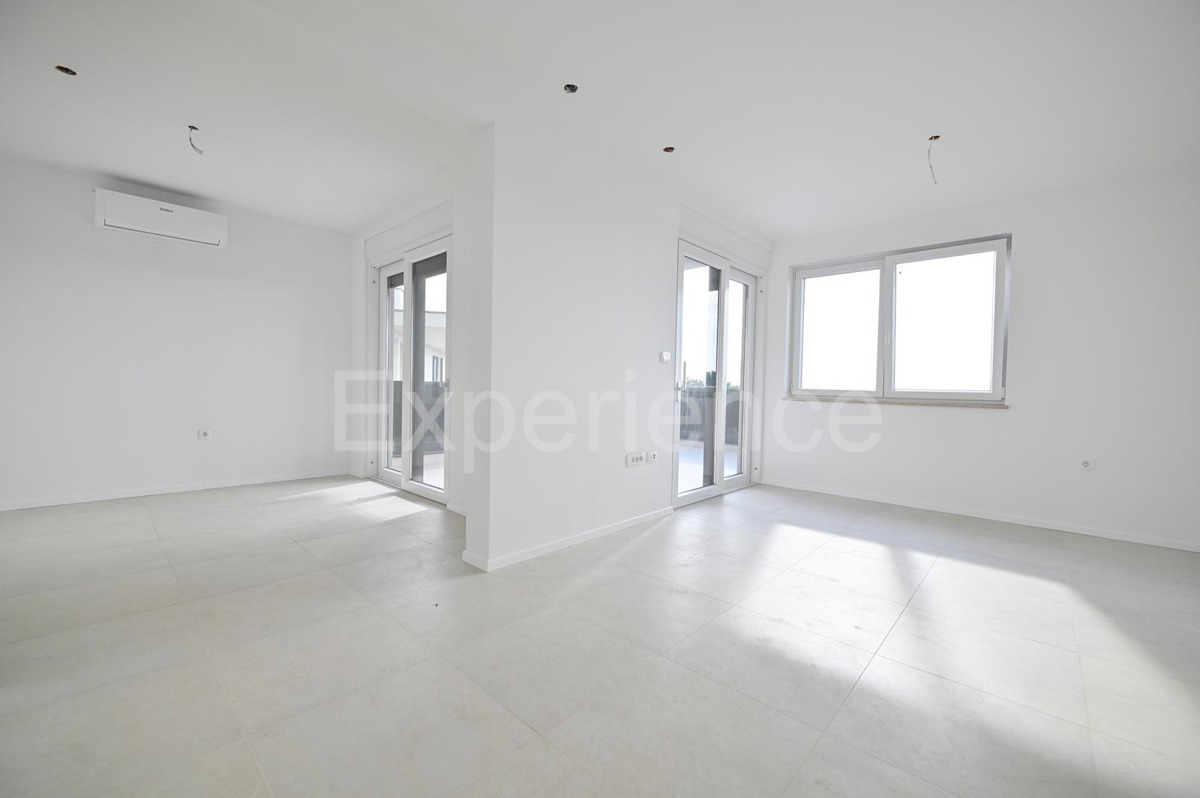 Vabriga - appartamento in un nuovo edificio con TERRAZZA SUL TETTO, 3. piano, ASCENSORE