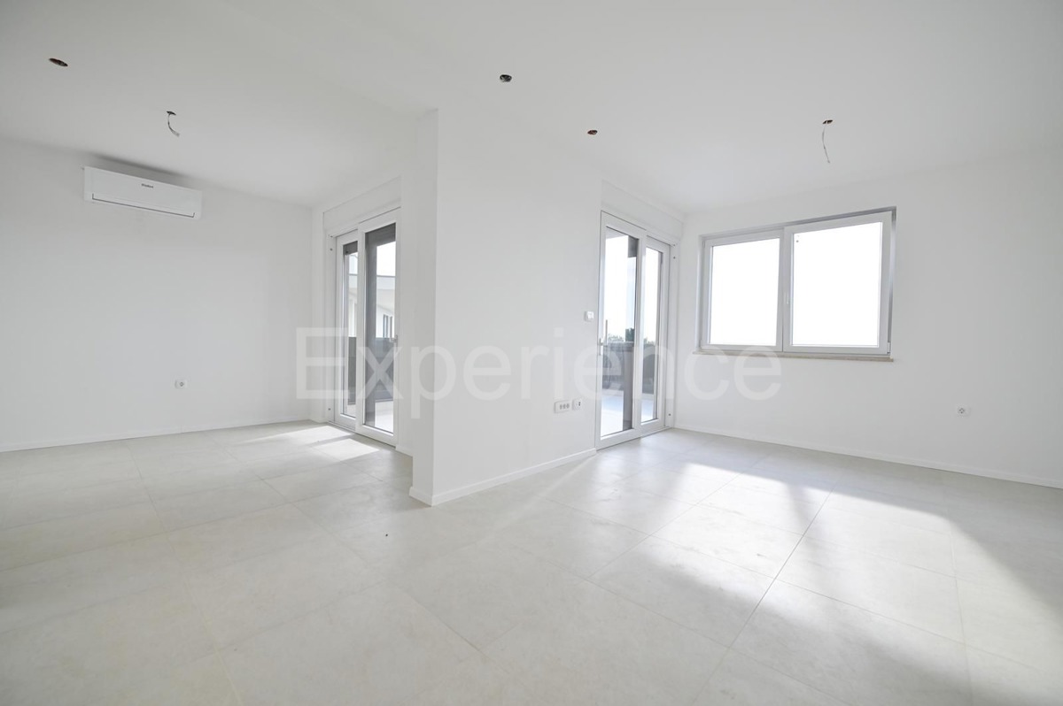 Vabriga - appartamento in un nuovo edificio con TERRAZZA SUL TETTO, 3. piano, ASCENSORE