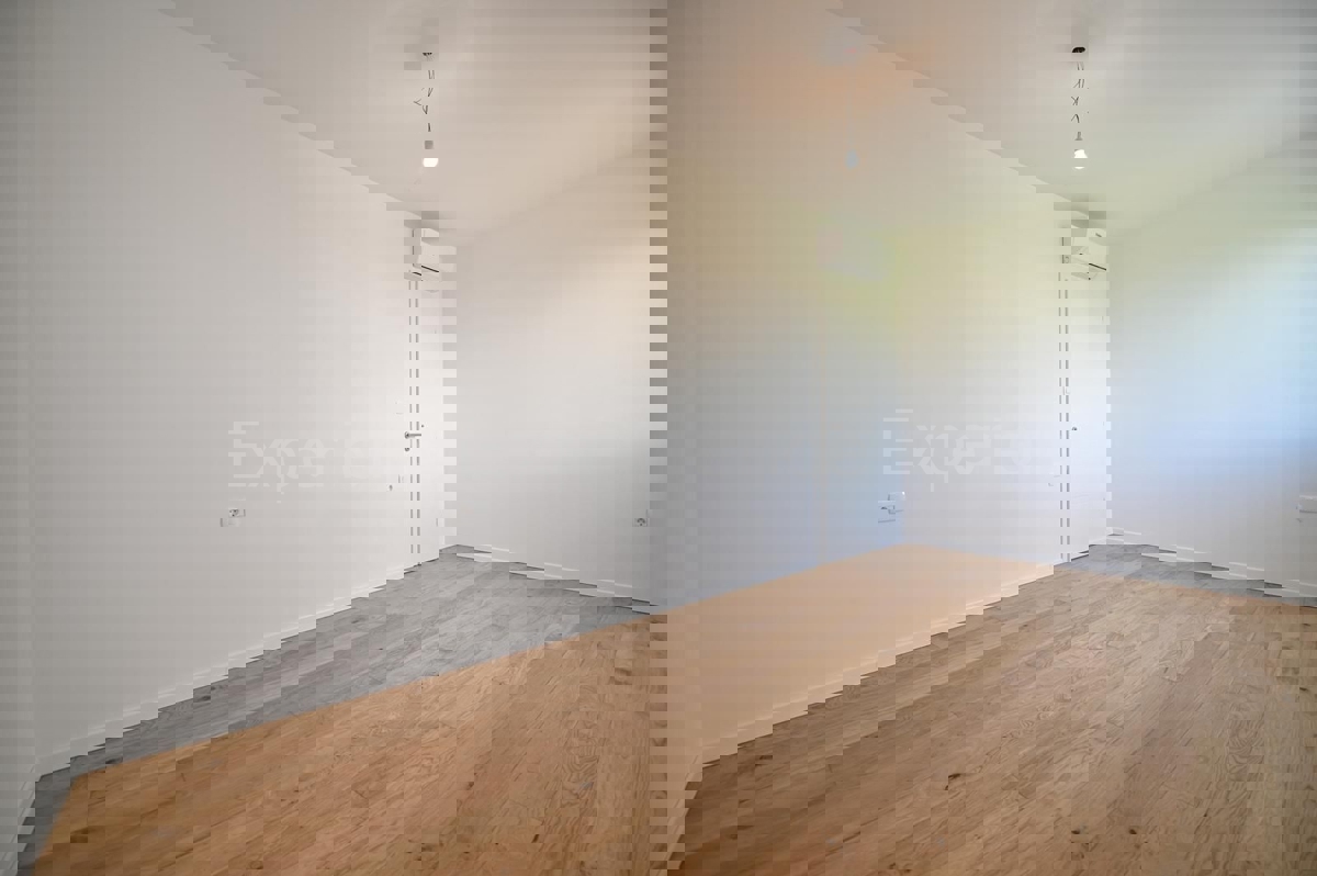 Vabriga - appartamento in un nuovo edificio con TERRAZZA SUL TETTO, 3. piano, ASCENSORE