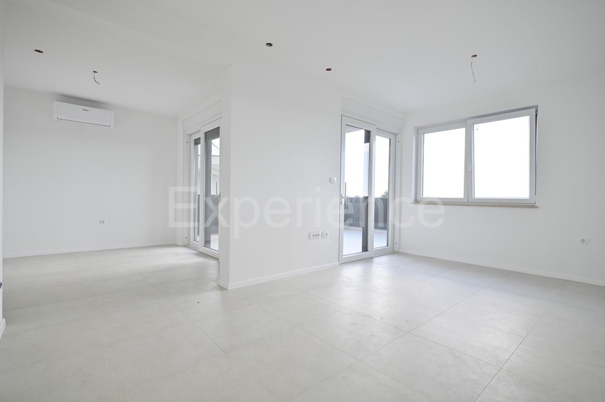 Vabriga - appartamento in un nuovo edificio con TERRAZZA SUL TETTO, 3. piano, ASCENSORE