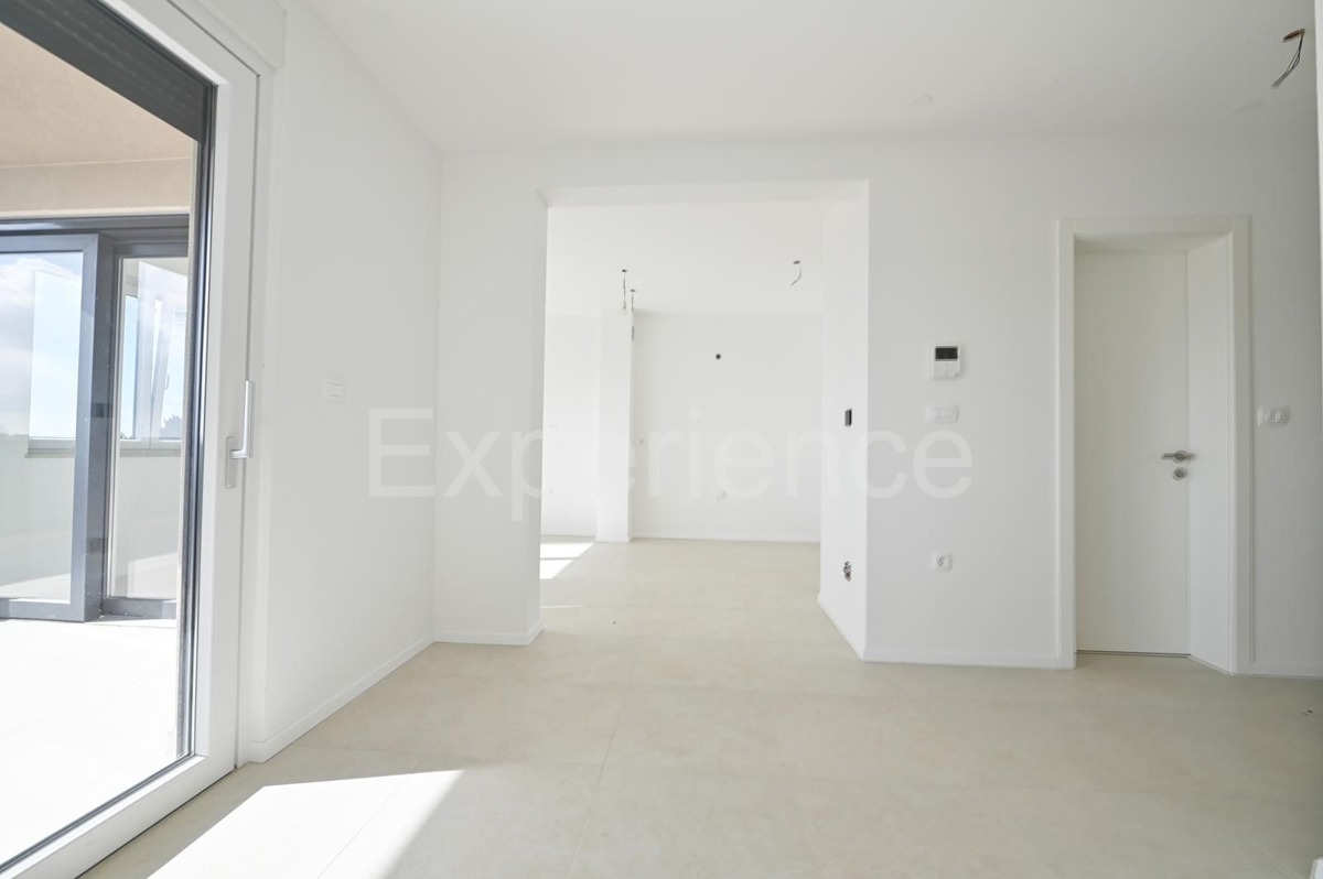 Vabriga - appartamento in un nuovo edificio con TERRAZZA SUL TETTO, 3. piano, ASCENSORE