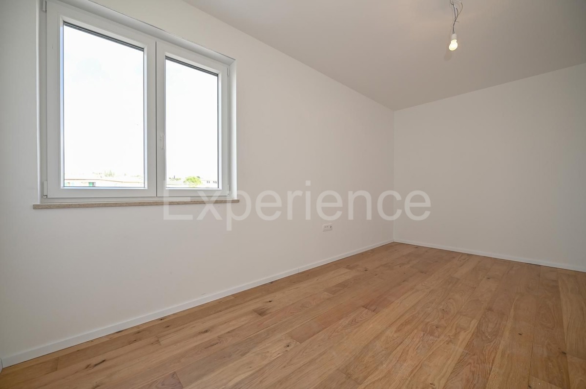 Vabriga - appartamento in un nuovo edificio con TERRAZZA SUL TETTO, 3. piano, ASCENSORE