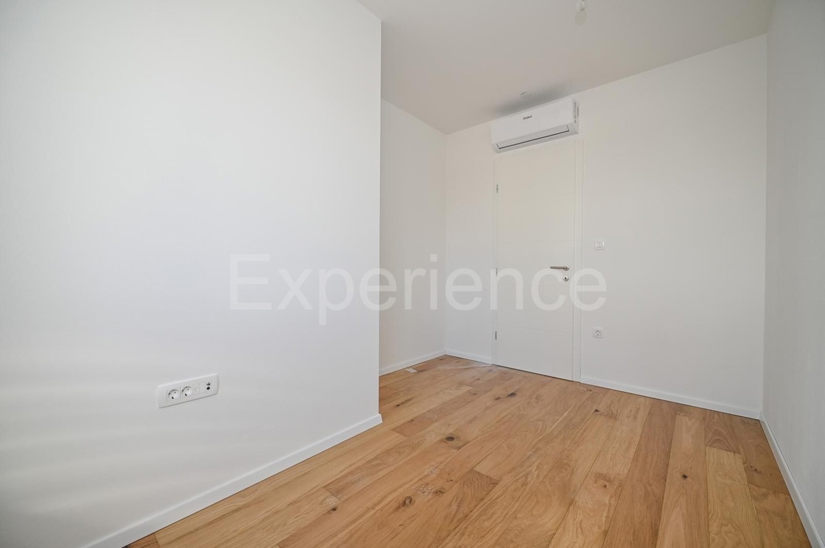 Vabriga - appartamento in un nuovo edificio con TERRAZZA SUL TETTO, 3. piano, ASCENSORE