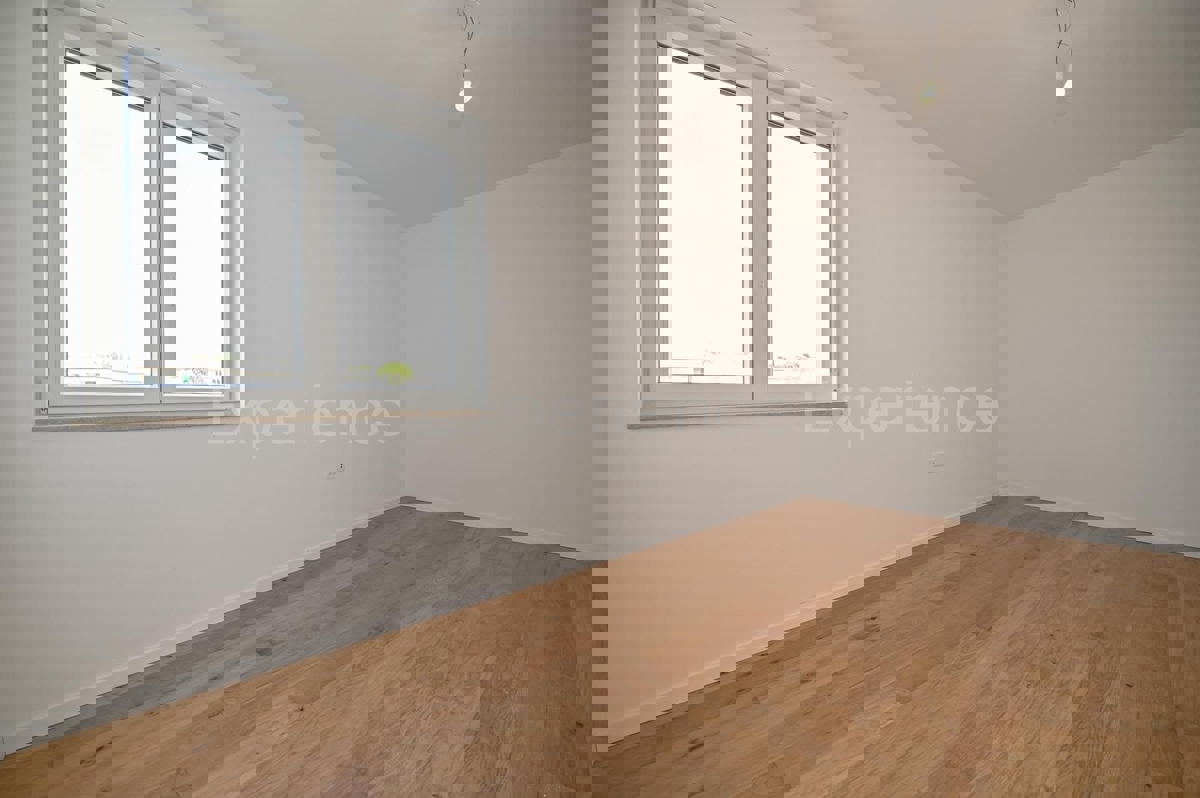 Vabriga - appartamento in un nuovo edificio con TERRAZZA SUL TETTO, 3. piano, ASCENSORE