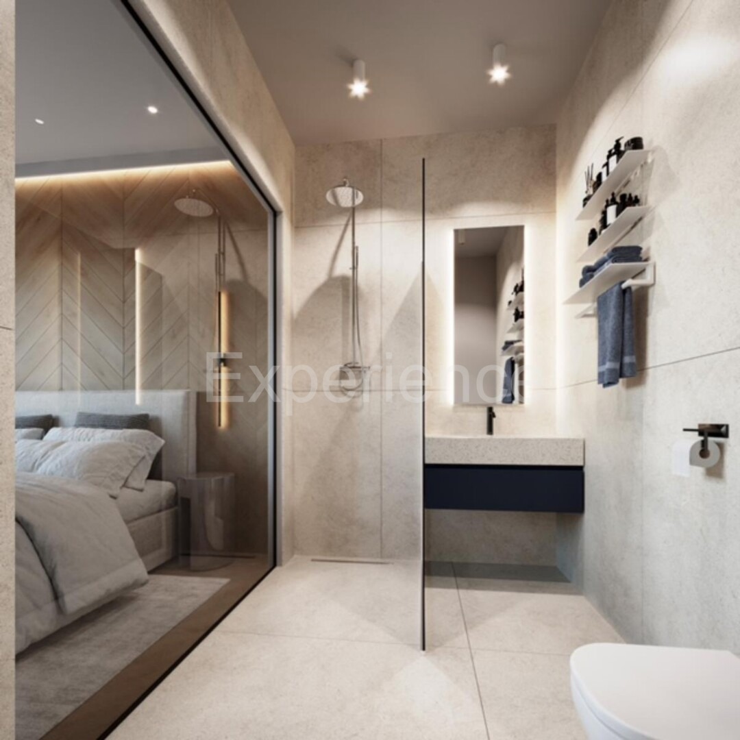 Zona di Parenzo: appartamento duplex di lusso con giardino e piscina!