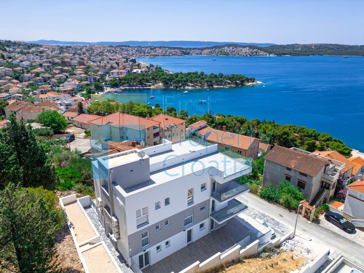 TG1701 - Appartamenti in posizione privilegiata, Trogir, in vendita