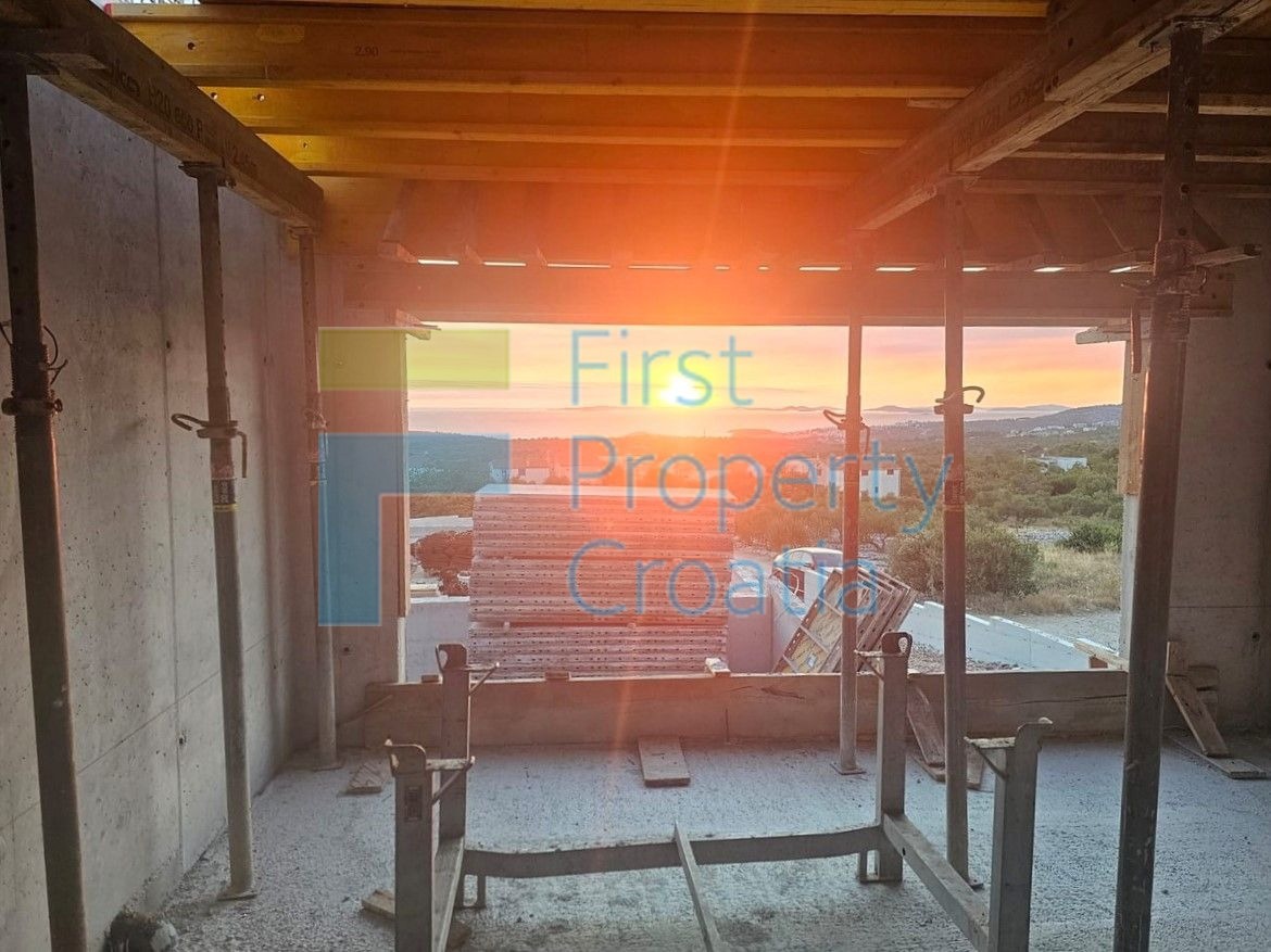 SI1711 - Spektakularna vila unikatnog dizajna, Primošten, na prodaju