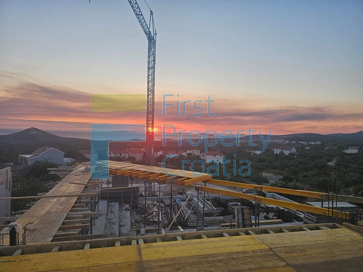 SI1711 - Spektakularna vila unikatnog dizajna, Primošten, na prodaju