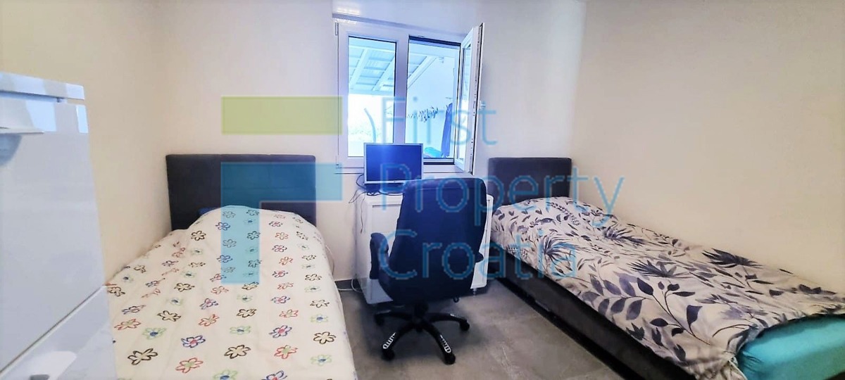 TG1463 – Appartamento composto da 2 unità, Čiovo, in vendita