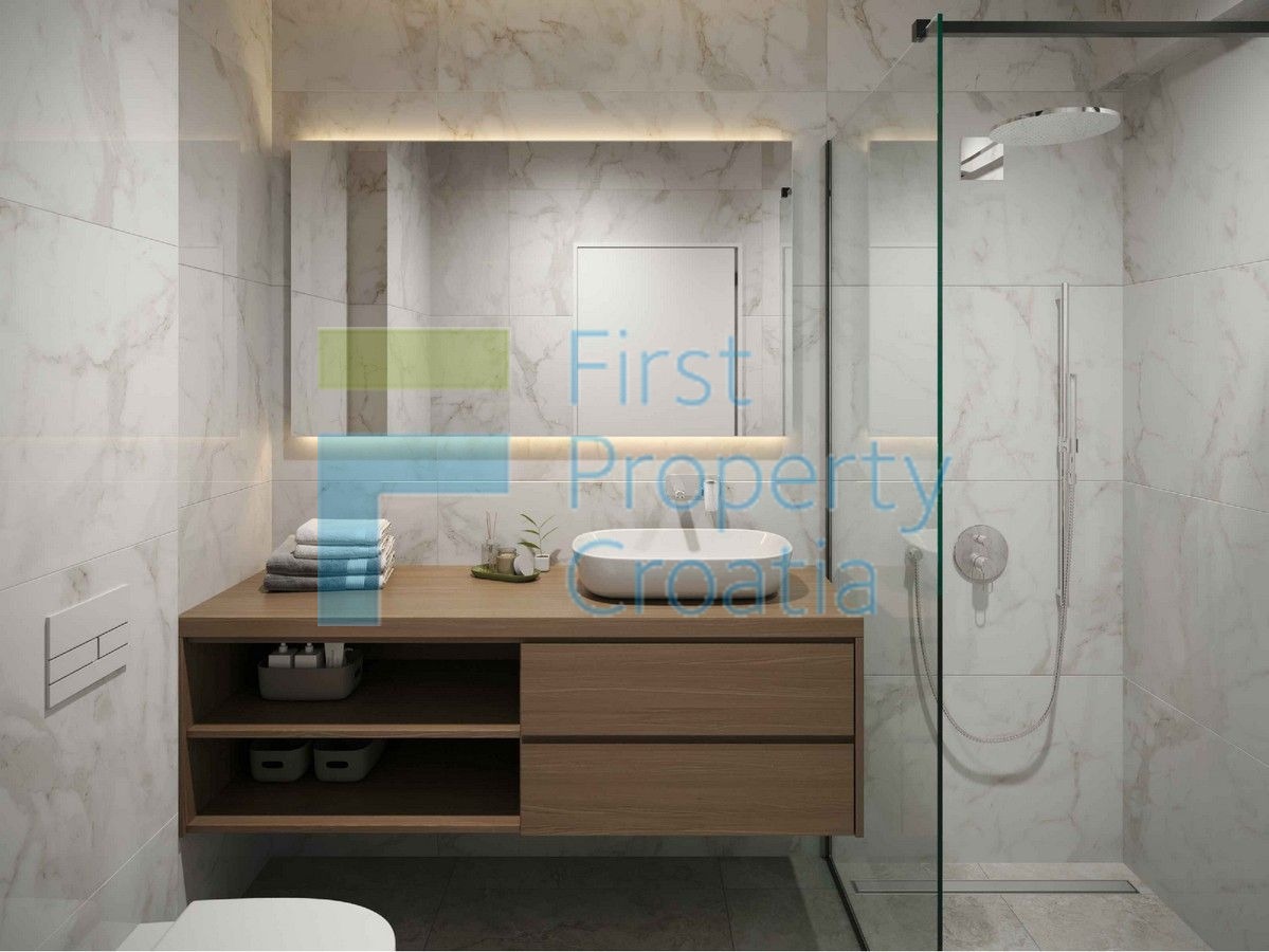 TG1752 - Attico di lusso con piscina, Čiovo, in vendita