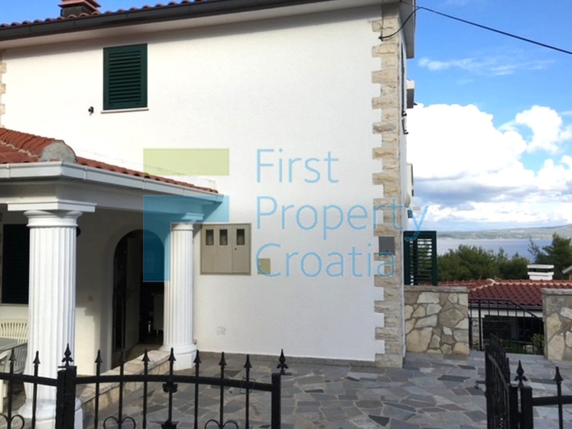 SO1025 - Appartamento villa in una bella zona, Šolta, in vendita