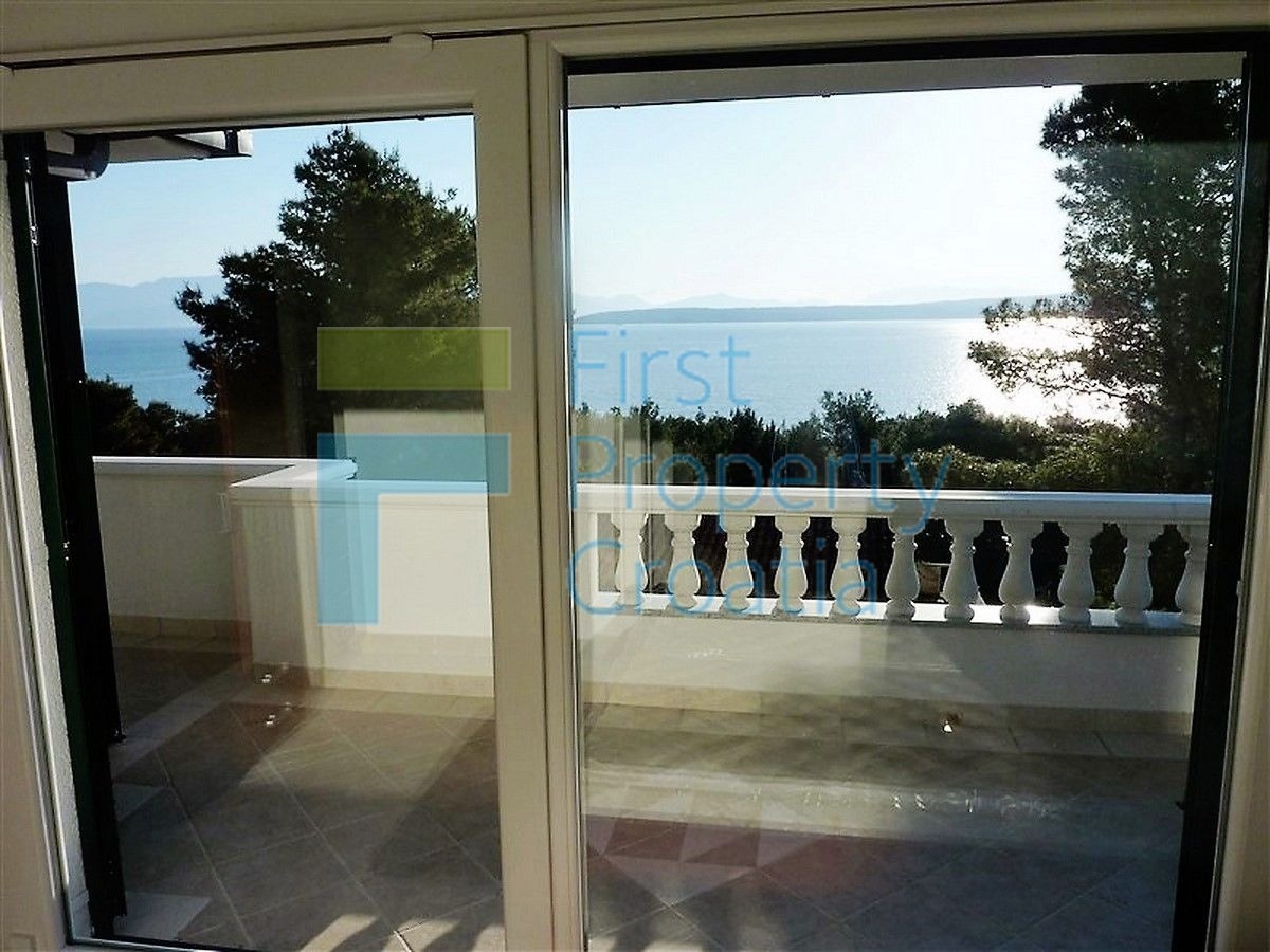 SO1025 - Appartamento villa in una bella zona, Šolta, in vendita