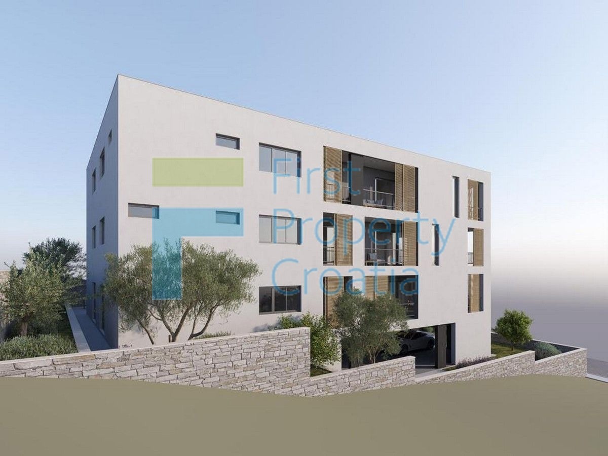 KO1684 - Appartamenti fronte mare con garage, Korčula, in vendita