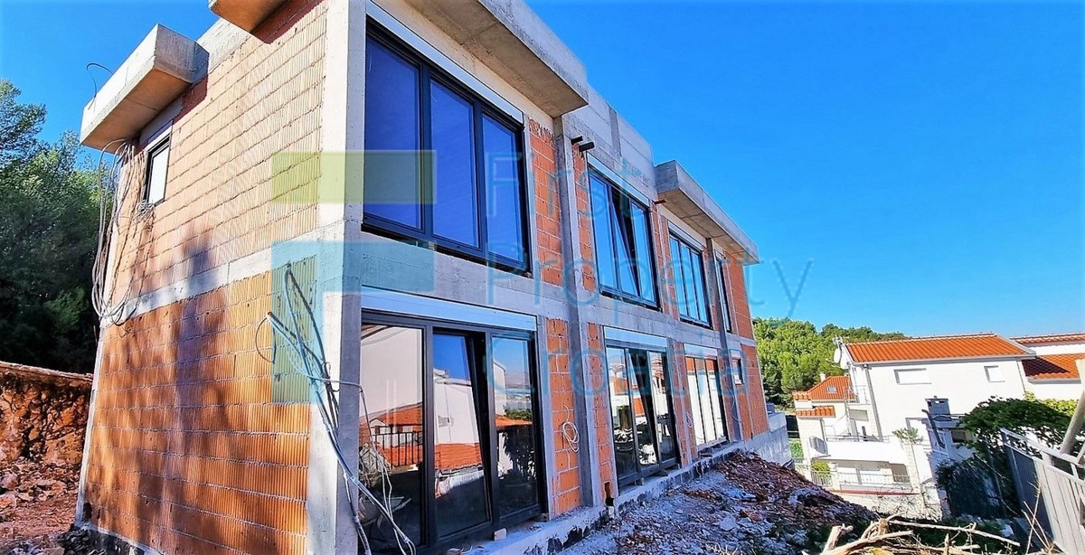 TG1550 - Villa con splendida vista sul mare, Čiovo, in vendita