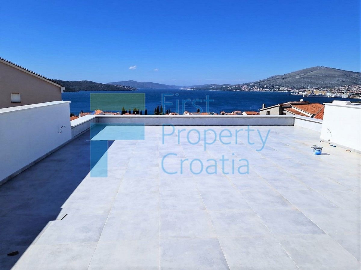 TG1591 - Moderna vila s pogledom na more, Čiovo, na prodaju