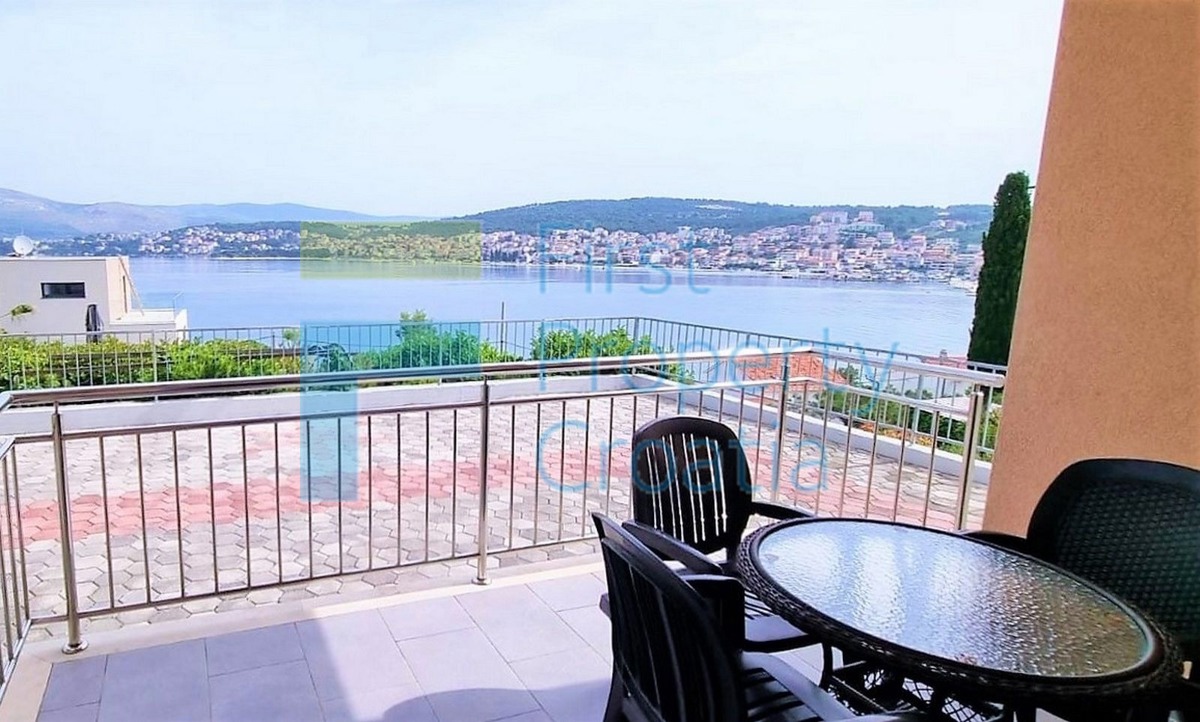 TG1664 - Appartamenti arredati vicino al mare, Čiovo, in vendita