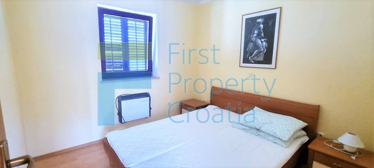 BR1650 - Palazzina con vista mare, Brač, in vendita