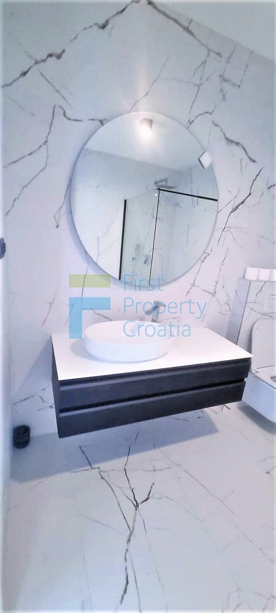 MA1668 - Villa in villaggio turistico, vicino a Makarska, in vendita