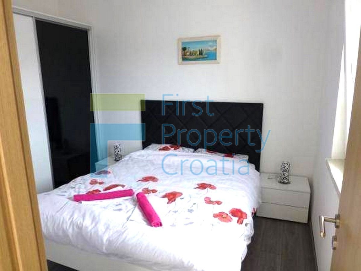 TG1716 - Appartamento vicino alla spiaggia, Čiovo, in vendita