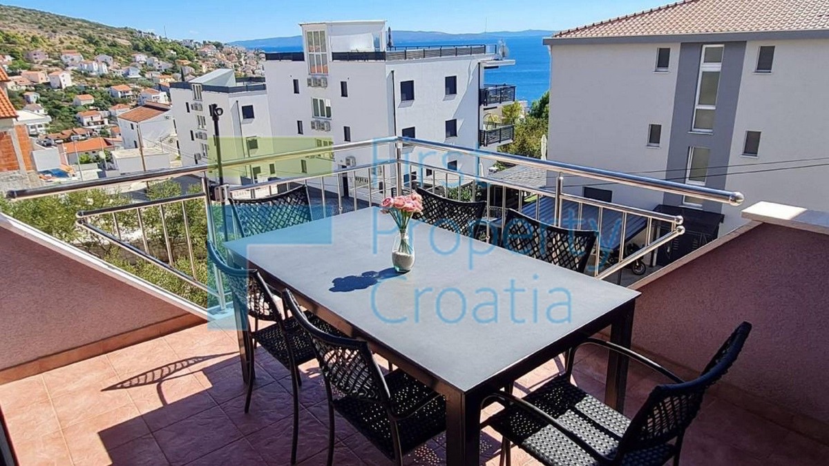 TG1716 - Appartamento vicino alla spiaggia, Čiovo, in vendita