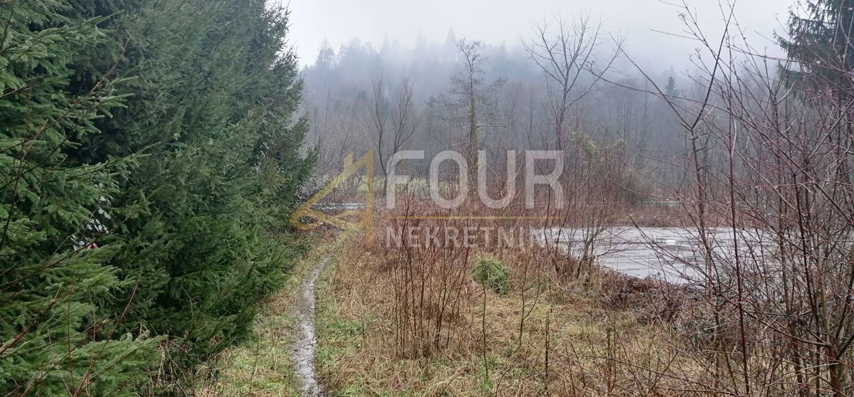 Brod na Kupi, Delnice, 1.917m2