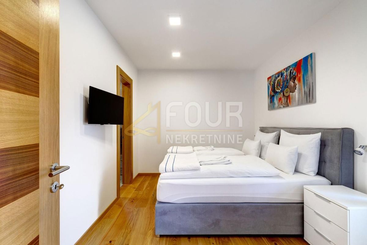 Dramalj, Crikvenica, 202,41m2