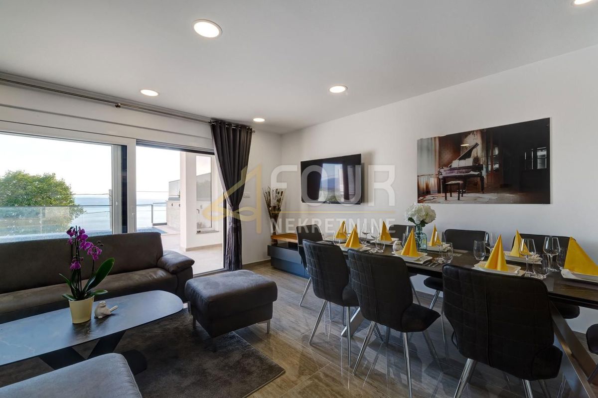 Dramalj, Crikvenica, 202,41m2