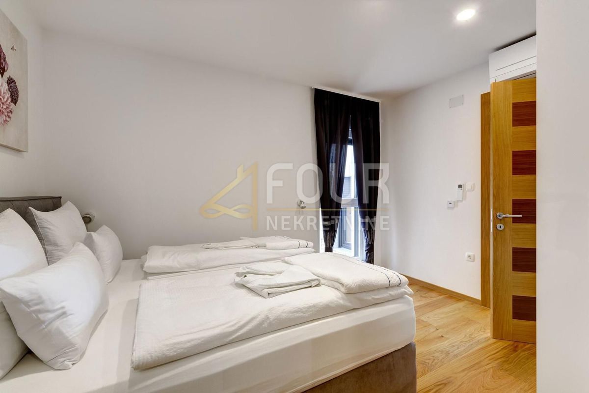 Dramalj, Crikvenica, 202,41m2