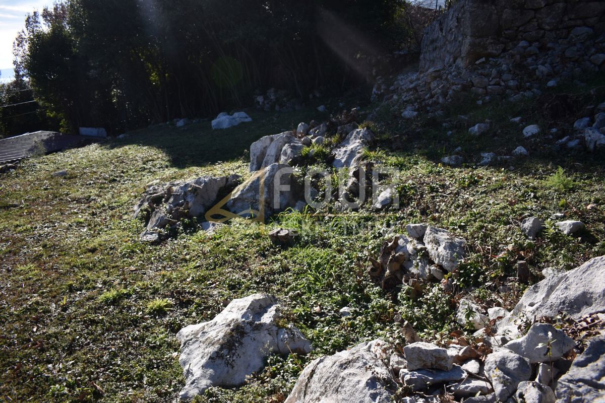 Ika, Opatija - Okolica, 988m2