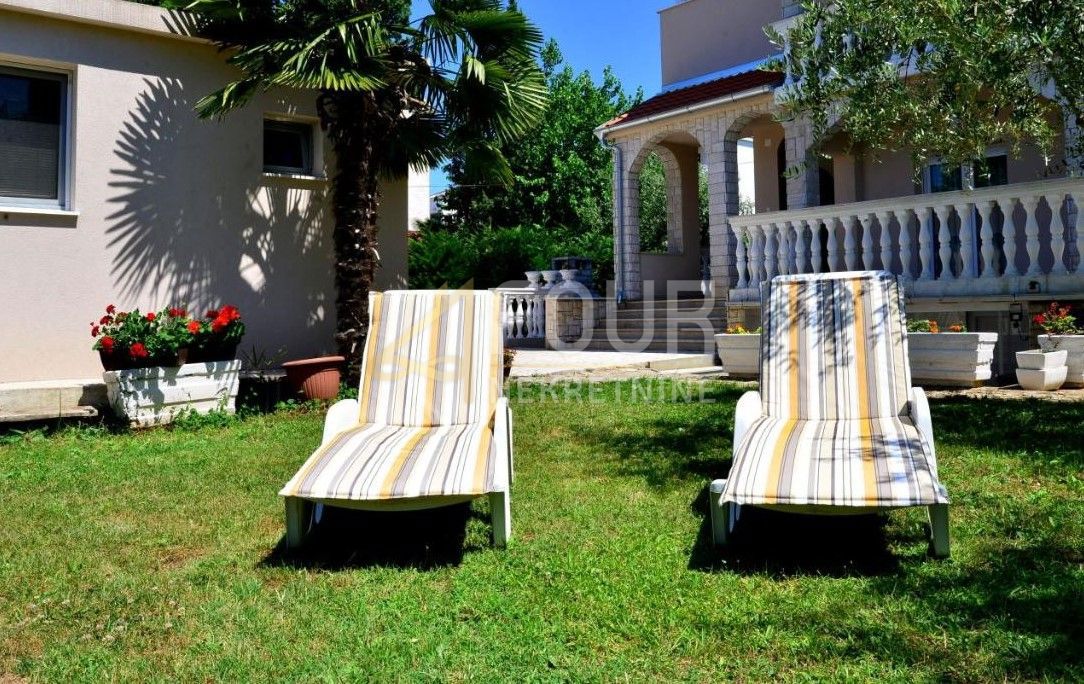Malinska, Malinska-Dubašnica, 560m2