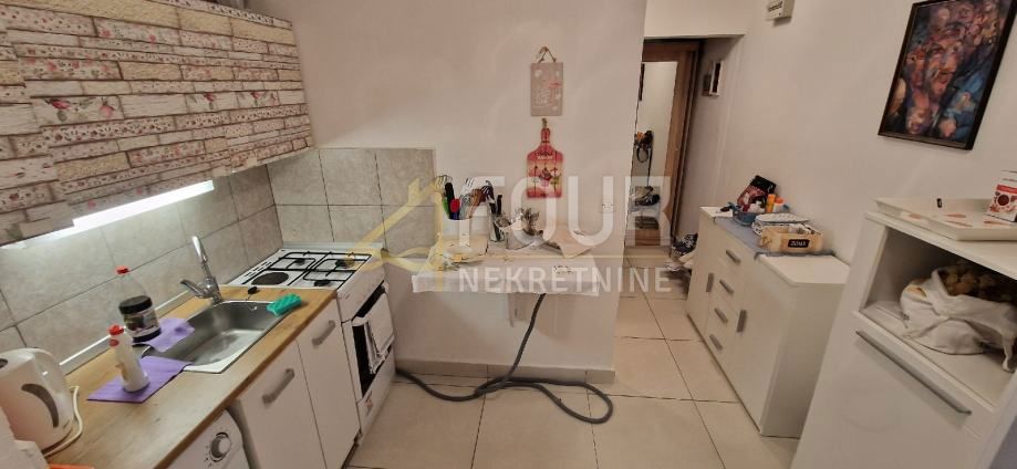 Miholašćica, Cres, 33,18m2