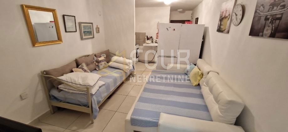 Miholašćica, Cres, 33,18m2