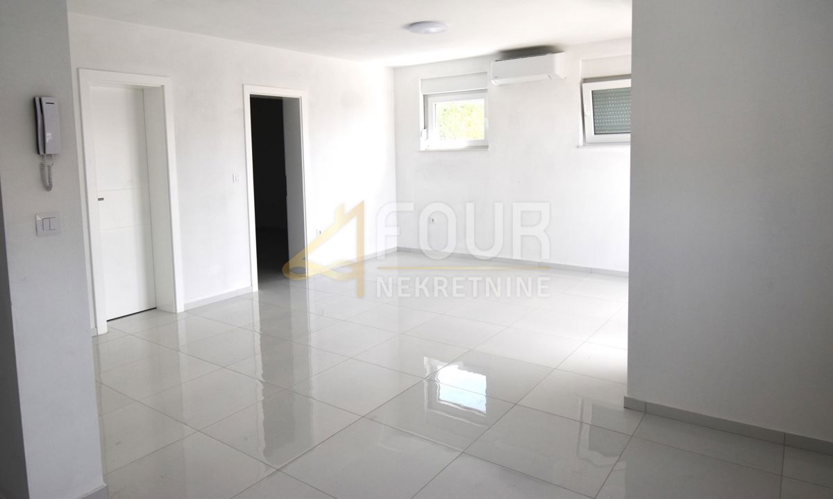 Crikvenica, 122,81m2