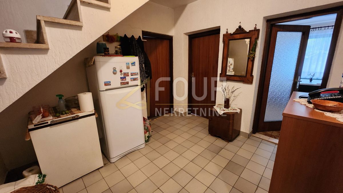 Grižane-Belgrad, Vinodolska Općina, 290m2