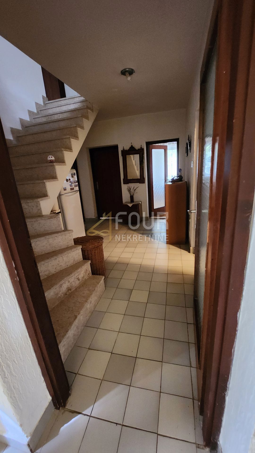 Grižane-Belgrad, Vinodolska Općina, 290m2