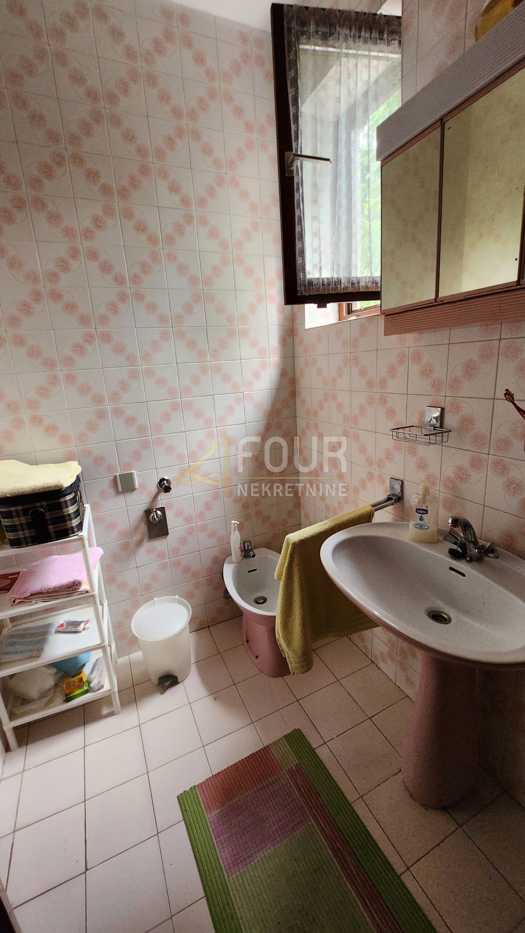 Grižane-Belgrad, Vinodolska Općina, 290m2