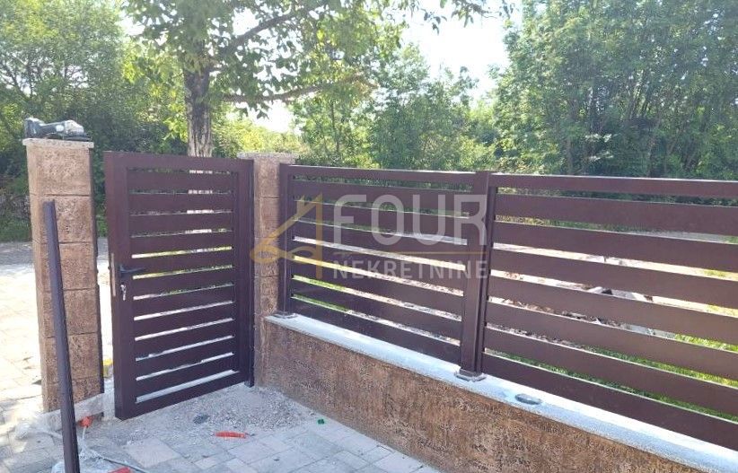 Mladenići, Viškovo, 280m2