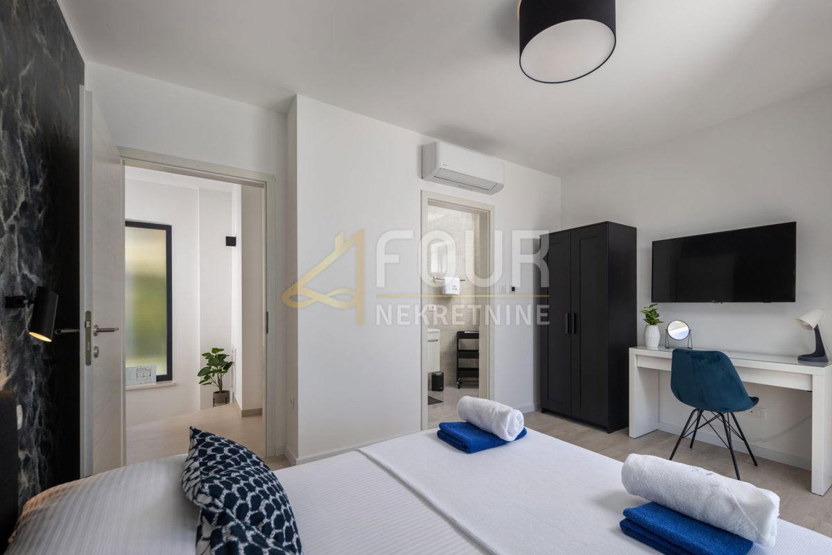 Šmrika, Kraljevica, 245m2