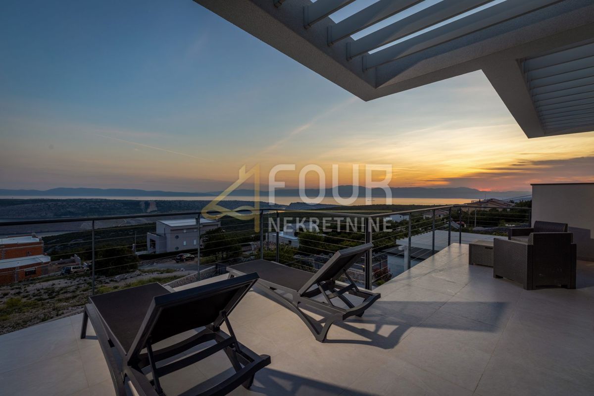 Šmrika, Kraljevica, 245m2
