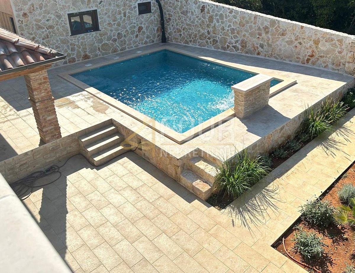 Soline, Dobrinj, 149,76m2