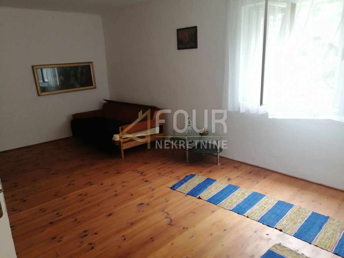 Lukovdol, Vrbovsko, 342m2