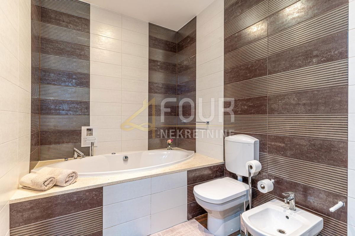 Centar, Rijeka, 101,20m2