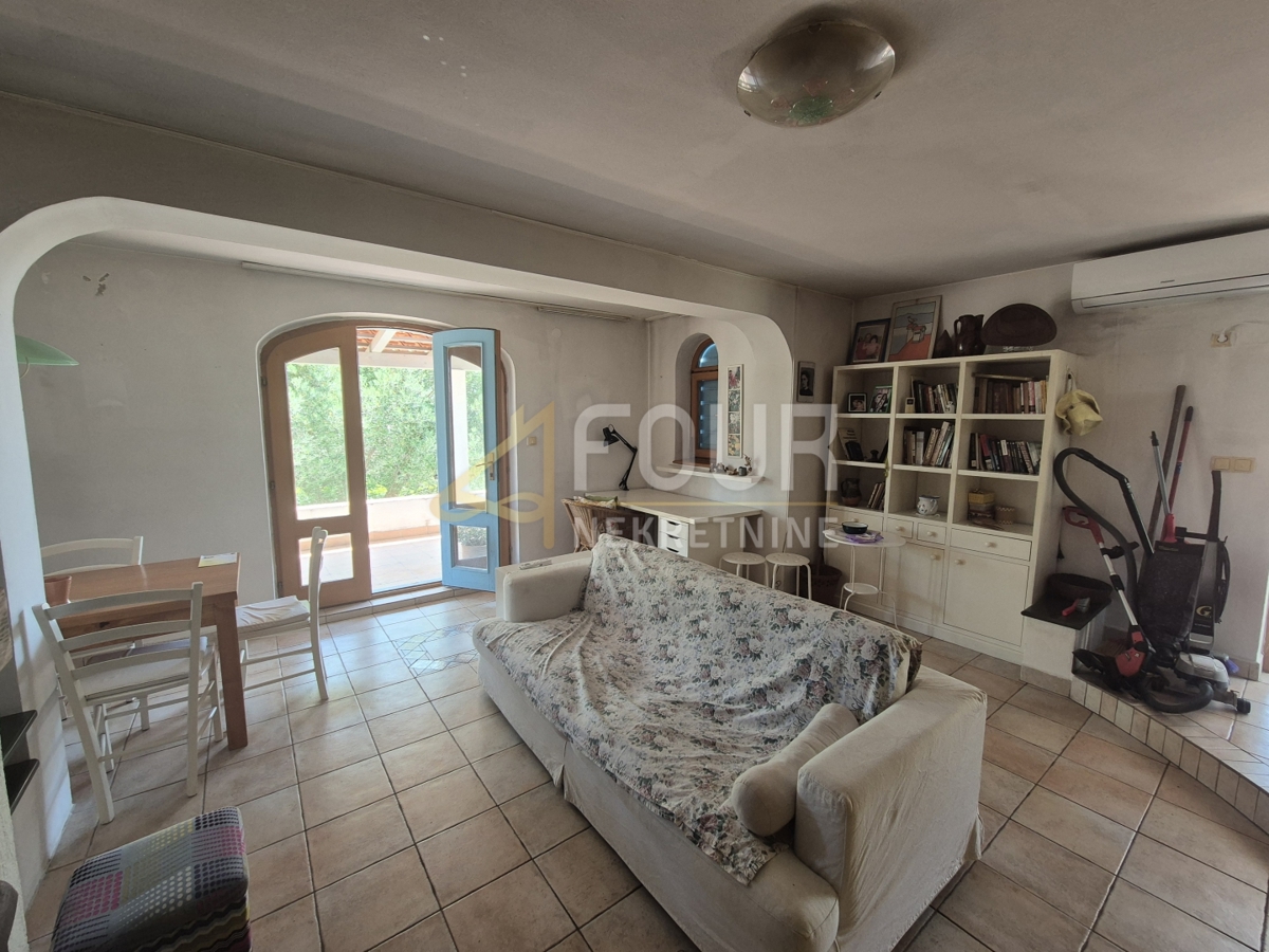 Banjol, Rab, 112,25m2